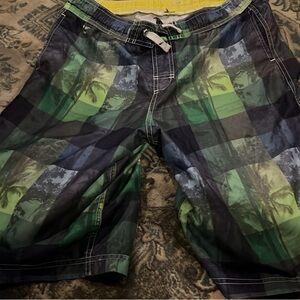 Nautica Green and Black Board Shorts Quick-Dry Swimwear